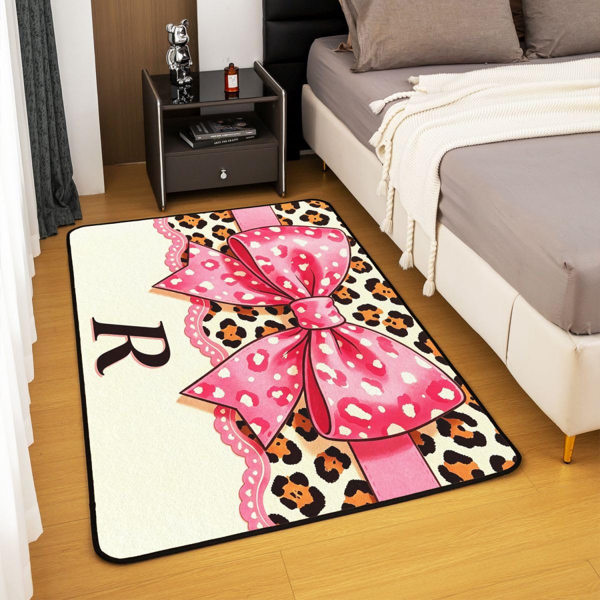 Loussiesd Tapis de Salon 100x150cm Rose Léopard Noeud Papillon Tapis Chambre Luxe Style Moderne,Doux,Lavable Lettre Letter R Idéal pour Salon et Chambre Antidérapant