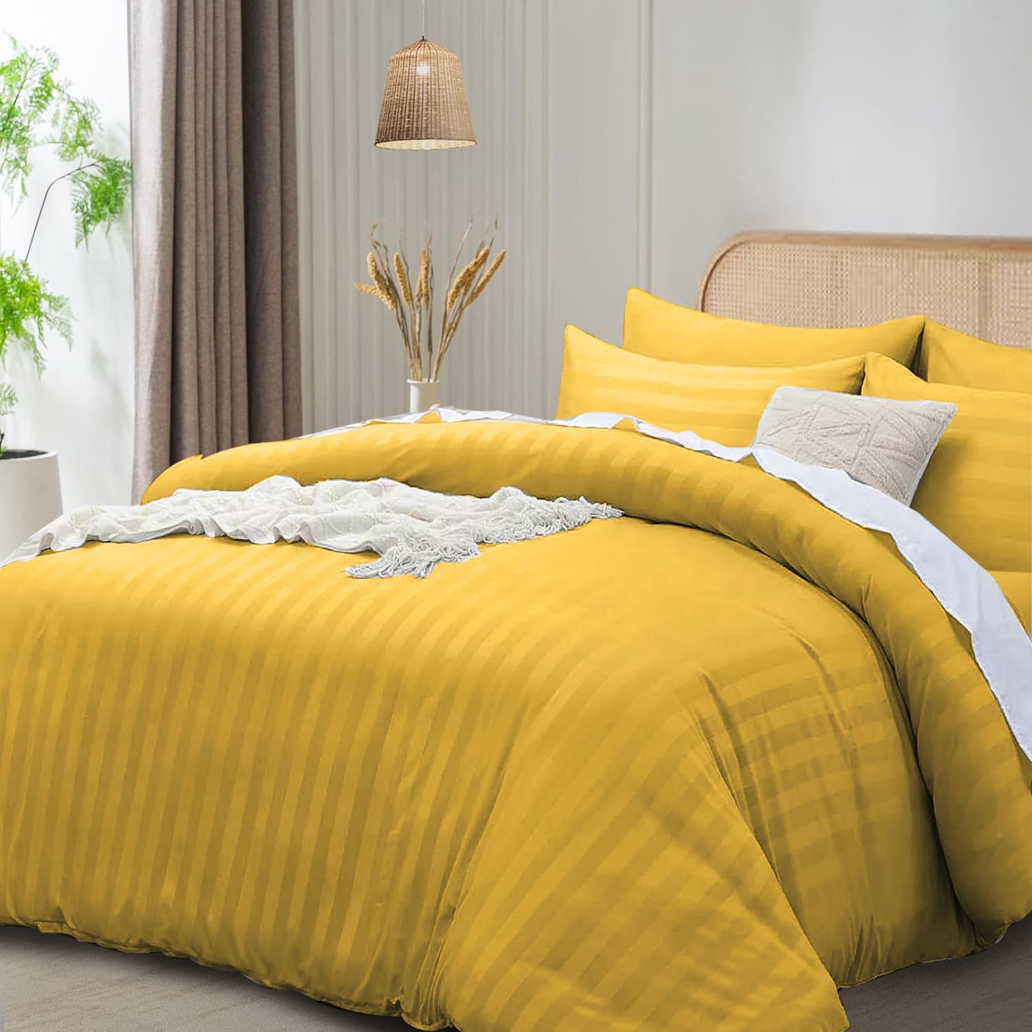 funky gadgets Double Duvet Cover Set Ochre, Microfiber Satin Stripe Duvet Cover Luxury Hotel Bedding Sets with Pillowcases Breathable Ultra Soft Reversible Quilt Covers. — image 1