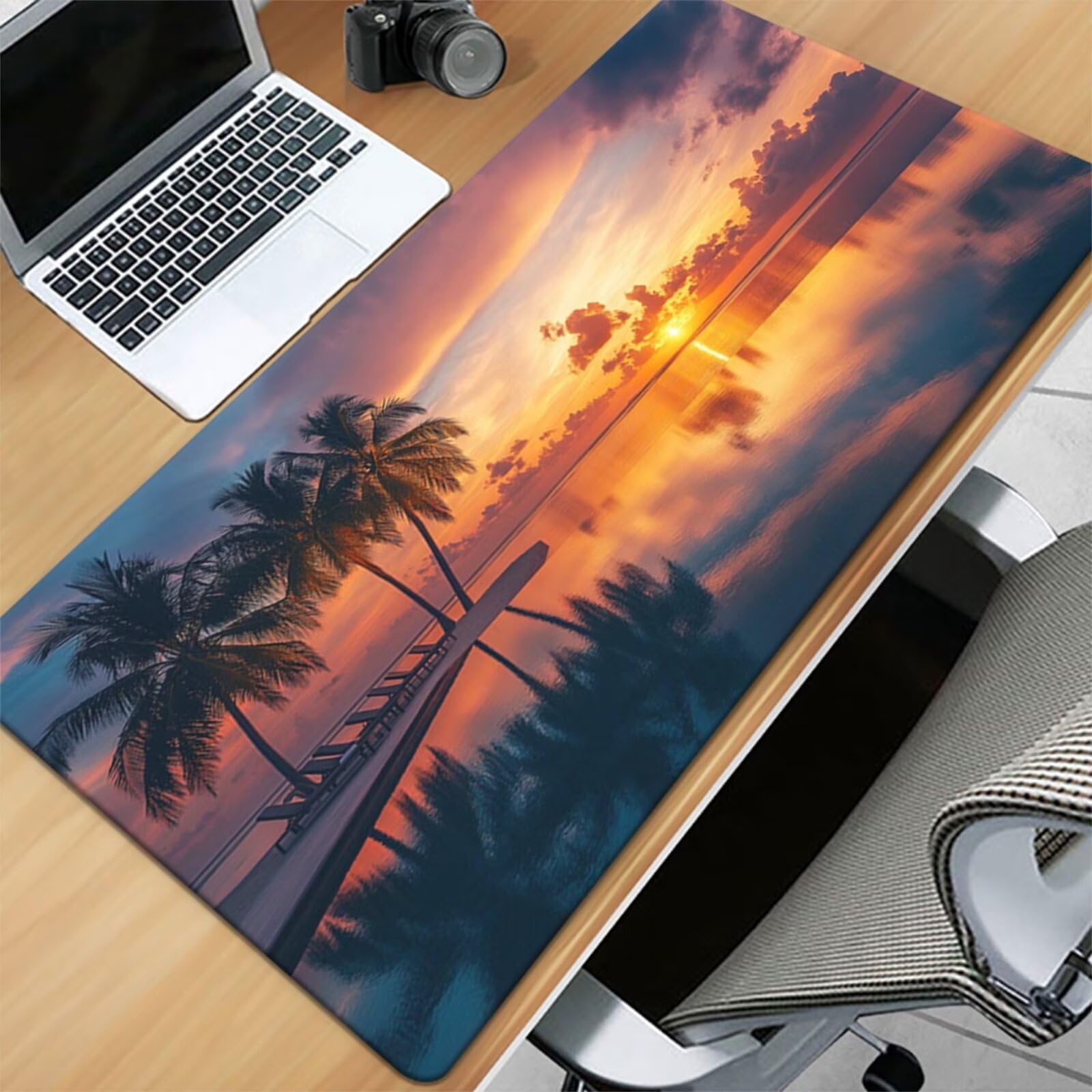 Tappetino per Mouse da Gioco XXL 1200x600x3 mm, Desk Pad Grande con Bordi Cuciti, Base in Gomma Antiscivolo, Accessorio per Ufficio e PC (Piante Tropicali Tramonto)