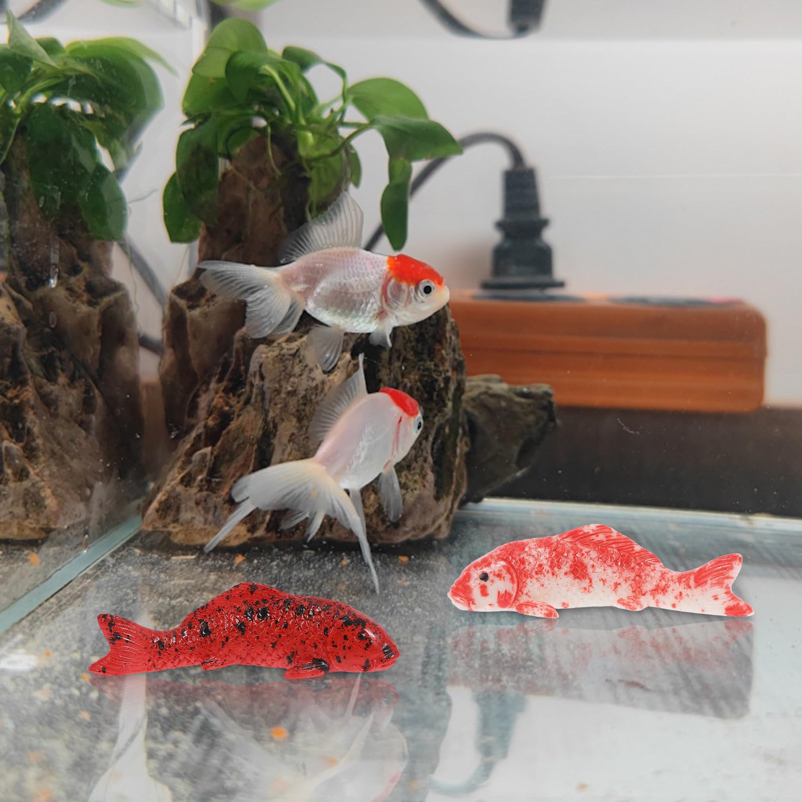 SHINEOFI 5 Piezas de Figuras de Peces Simulados para Decoración de Acuarios, Hechas de Resina, Ideales para Peceras y Terrarios en Casa U Oficina