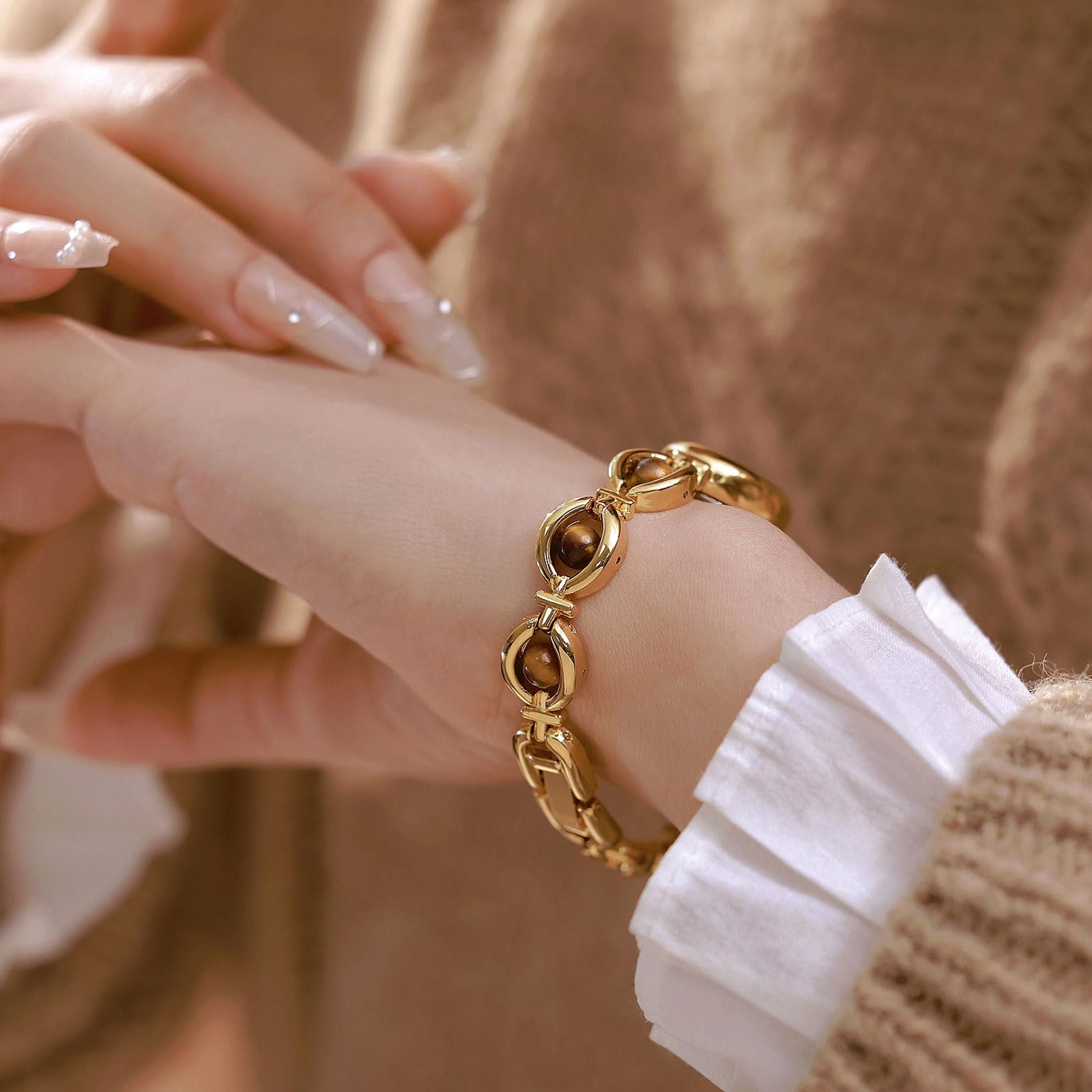 Montre élégante for Femme, Cadran Ovale en Pierre Naturelle œil de Tigre, Bracelet étanche Vintage, Cadeau Tendance for Femme(Gold Plate)