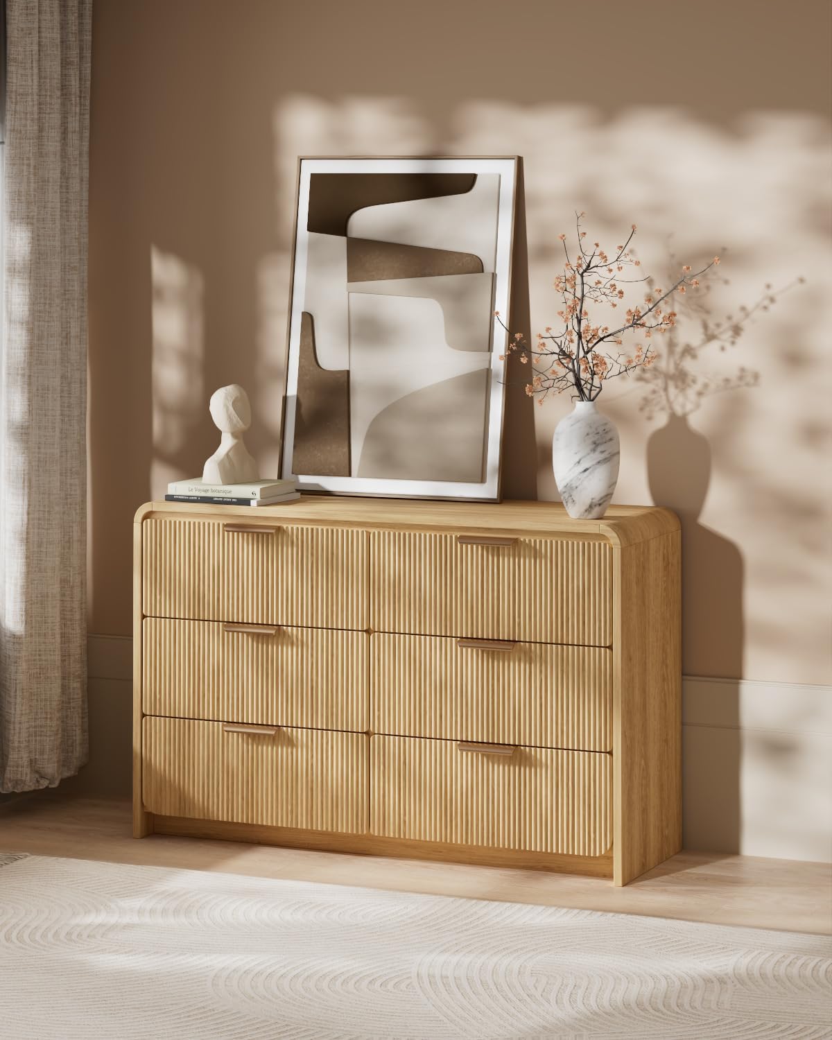 Fluted 6 Drawer Dresser, 47” Wide Wooden Storage Chest with Rounded Curved Corners and Gold Handles, Natural Oak Wood Dresser for Bedroom, Living Room, Hallway