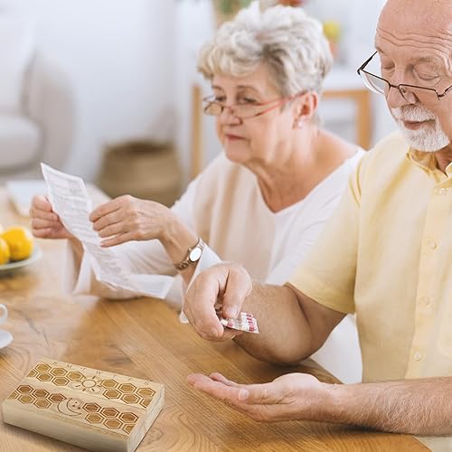 Miniatura 7 de Chengu Pastillero semanal de madera para 7 días, dispensador de vitaminas, caja de píldoras de madera para píldoras de aceite de pescado,