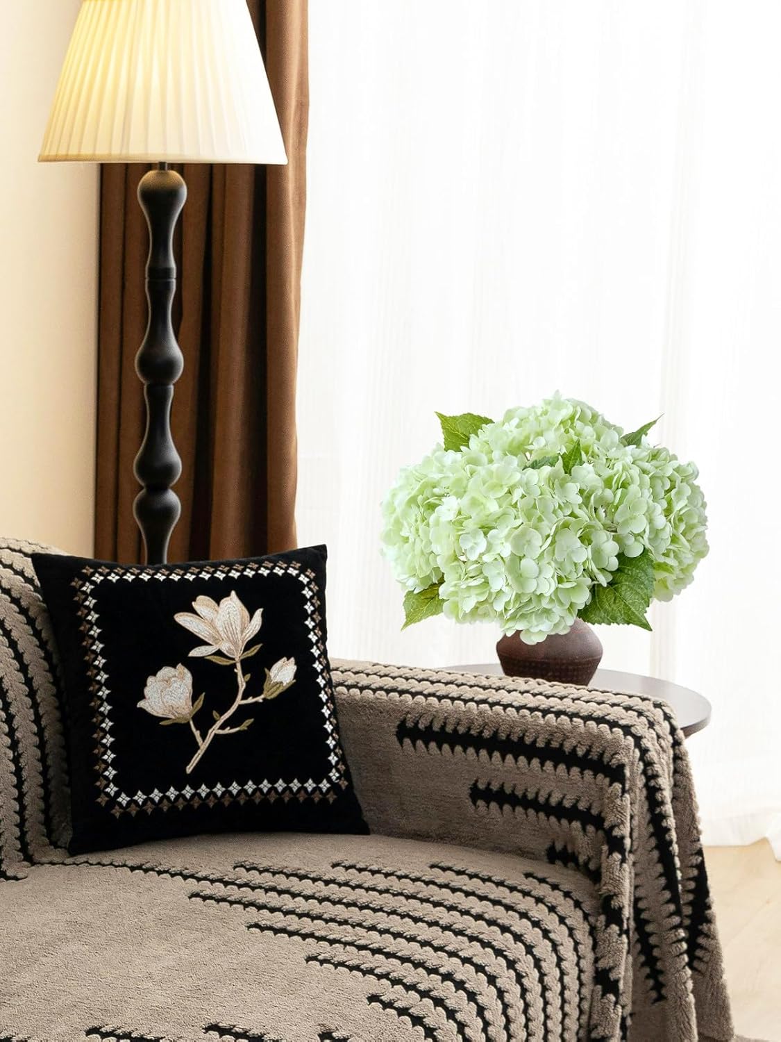 4 Pcs Light Green Real Touch Hydrangeas Artificial Flowers 21'' Long Stem for Tall Vase Faux Latex Hydrangea for Kitchen Porch Living Room Spring Home Decor Party Wedding Table Centerpiece