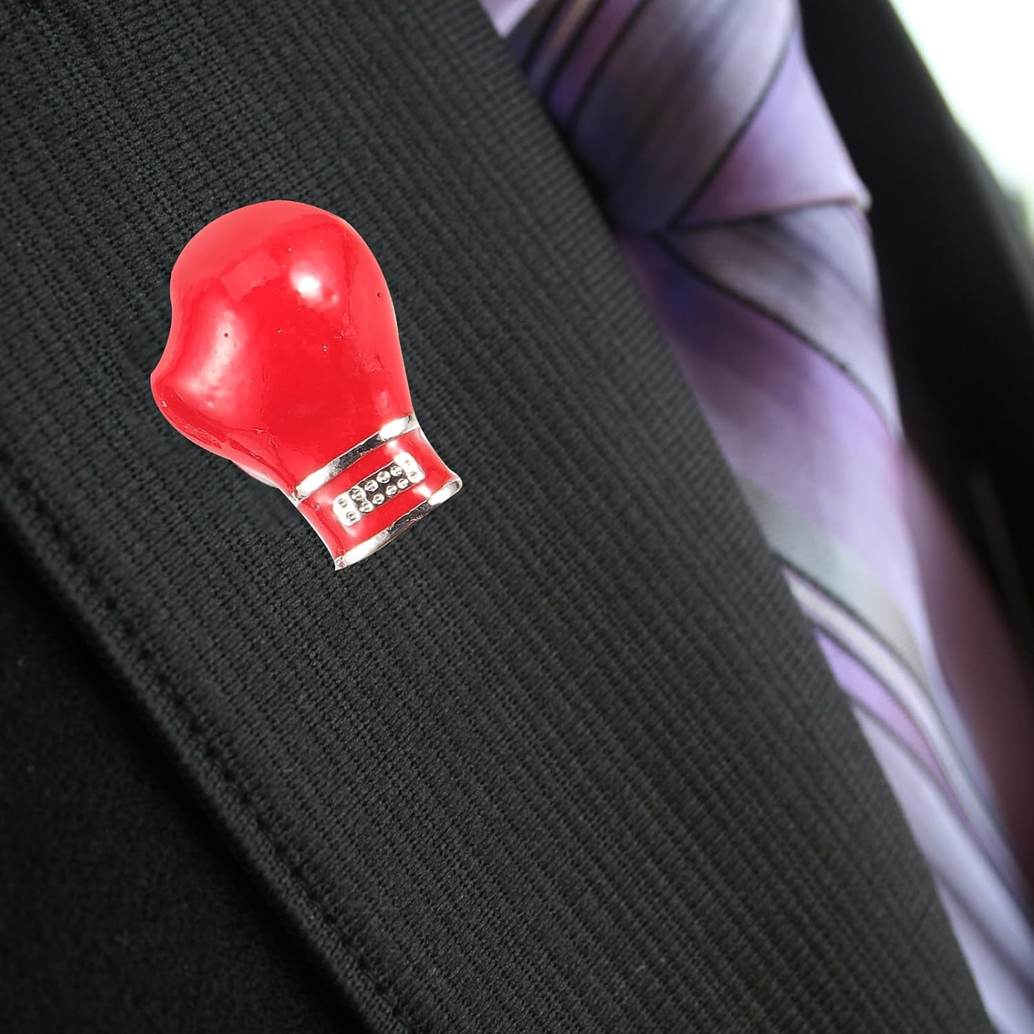 2Pcs Metal Lapel Pins with Glove Motif Fashion Tie Pins for Men’s Clothing Accessories Sports Jewelry for Fans