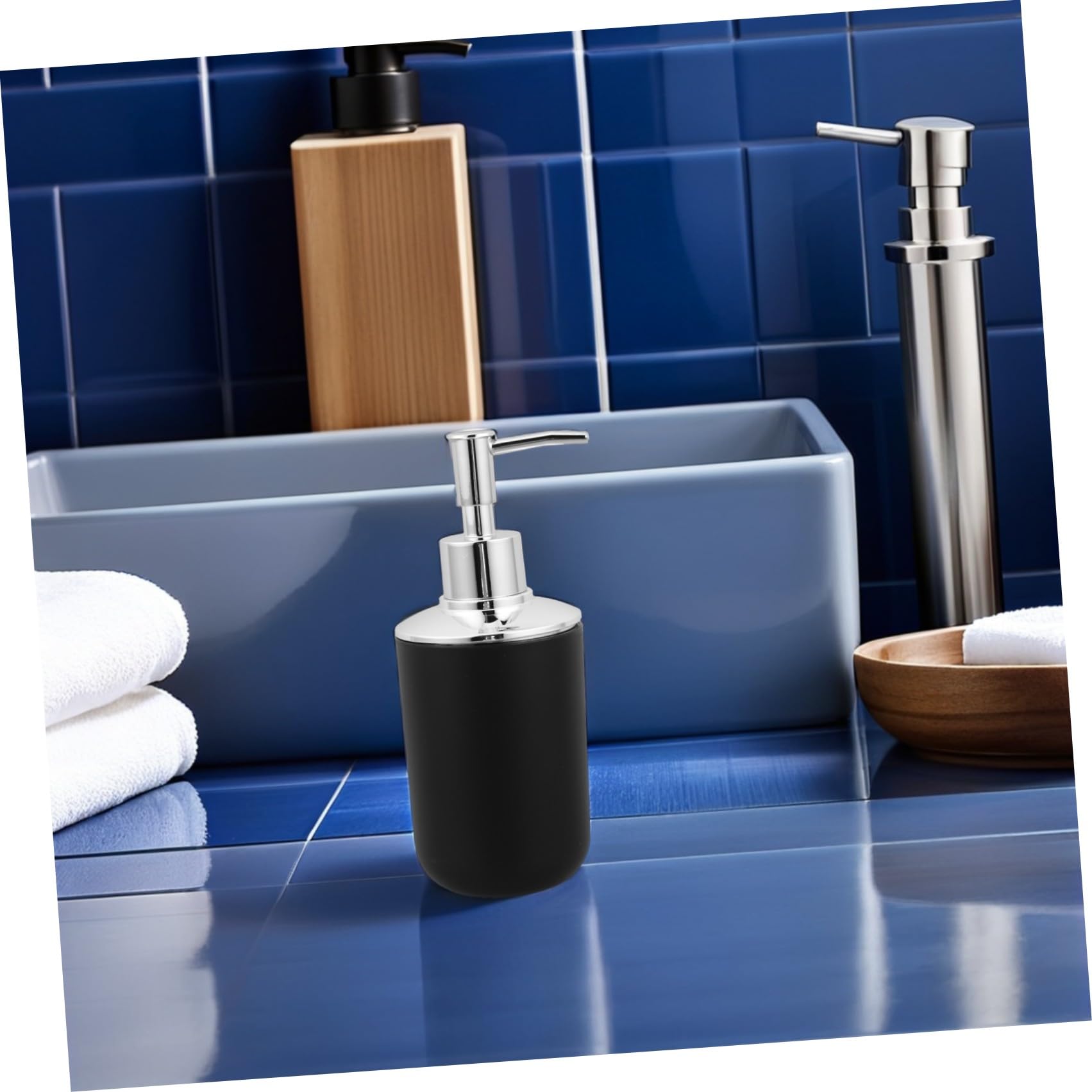 Cabilock Set in Plastica Nera Resistente All'umidità 6 Pezzi Accessori Bagno con Dispenser Sapone, Porta Spazzolino, Scopino Wc e Portarifiuti per Bagno Elegante e Funzionale