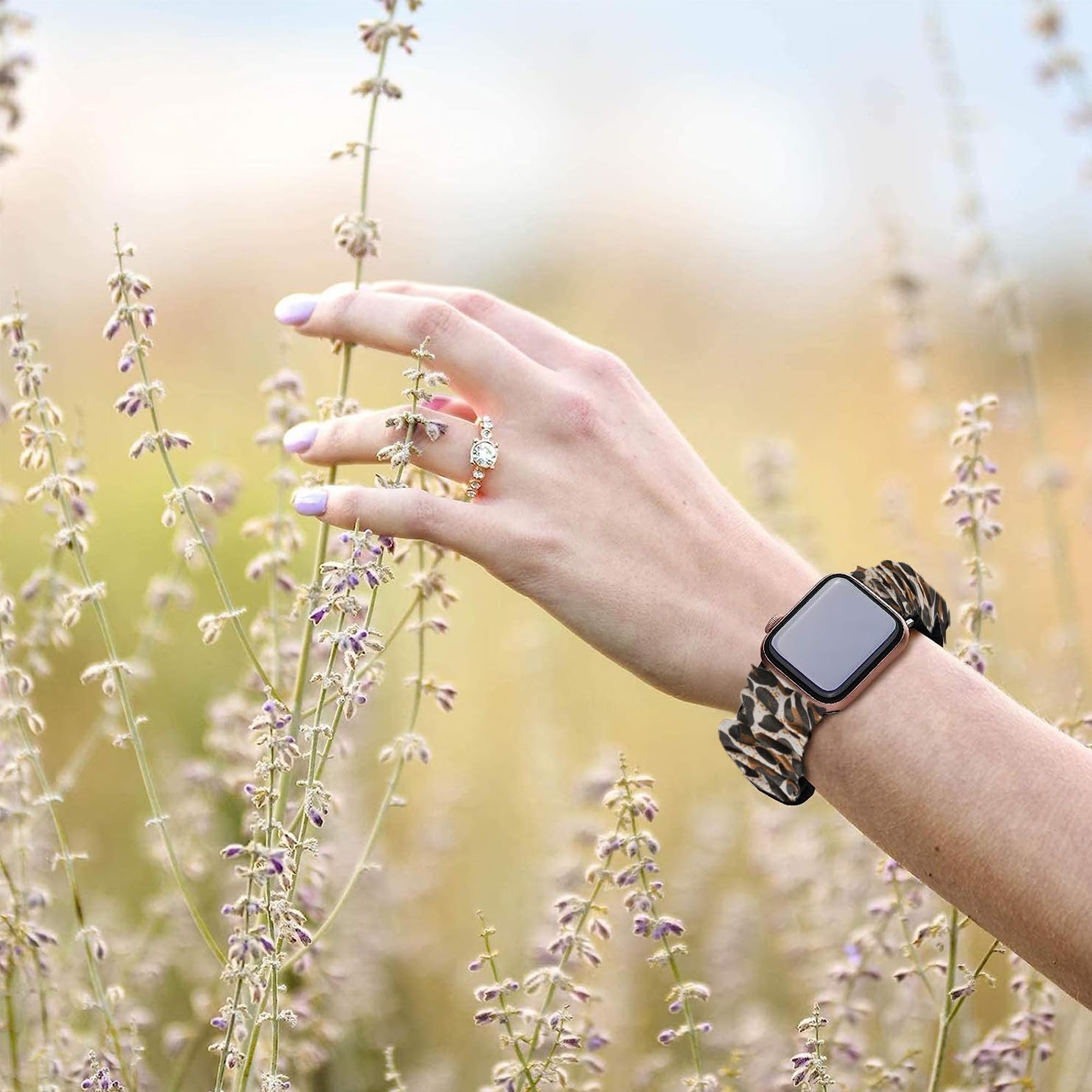 Lamshaw Compatible with Shock Clock 3 Bands, Fabric Elastic Scrunchie Elastic Watch Band Women Cute Replacement Straps Compatible with Pavlok Shock Clock 3 (Leopard print)