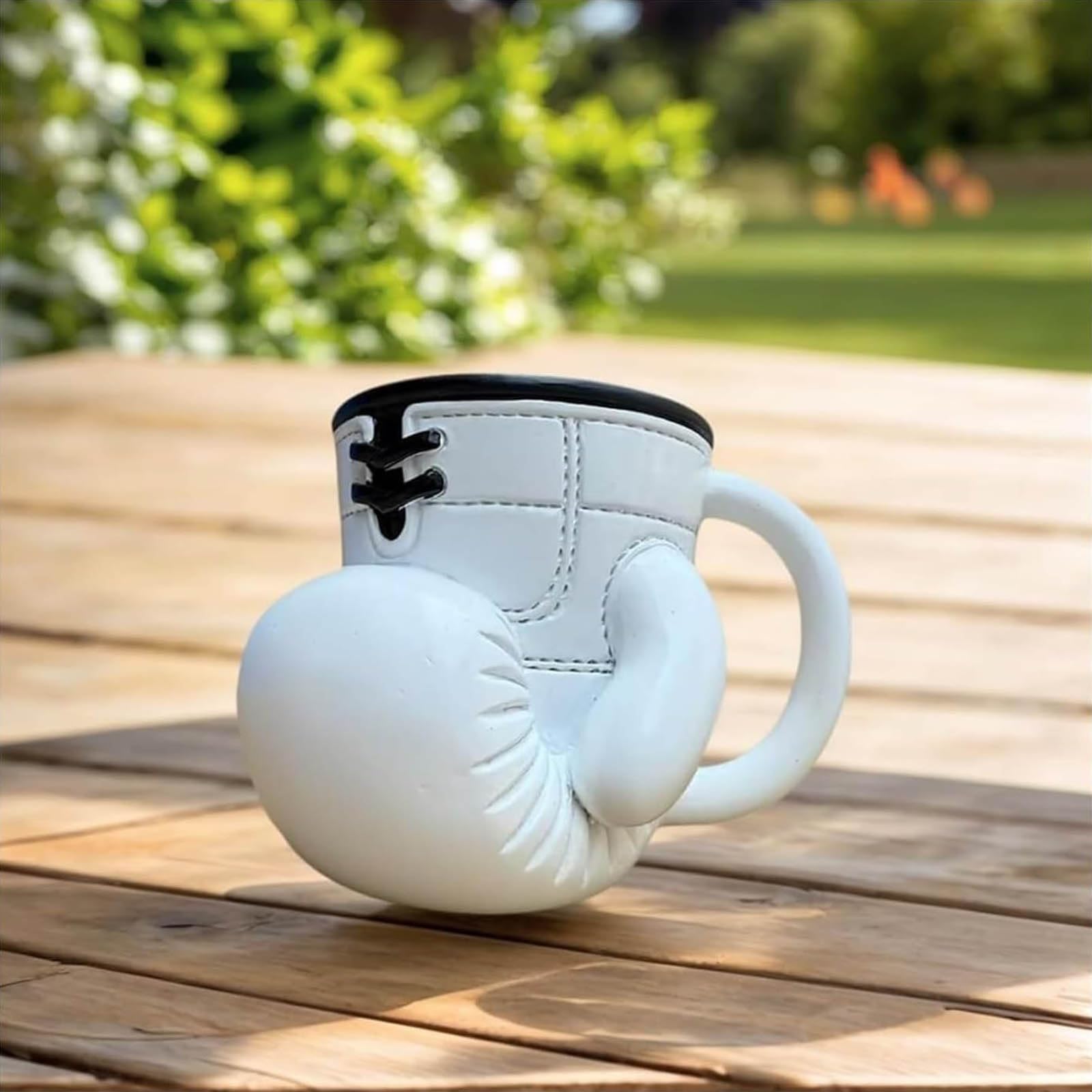 Tasse à café en acier antirouille inspirée de l ' équipement, White