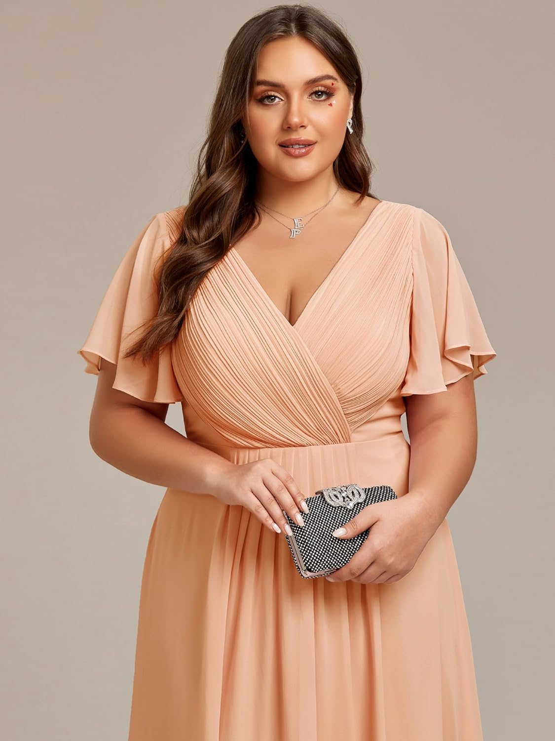 Ever-Pretty A Line V Neck Chiffon Short Sleeves High Low Knee Length Plus Size Wedding Guest Dresses for Curvy Women 01923-DA