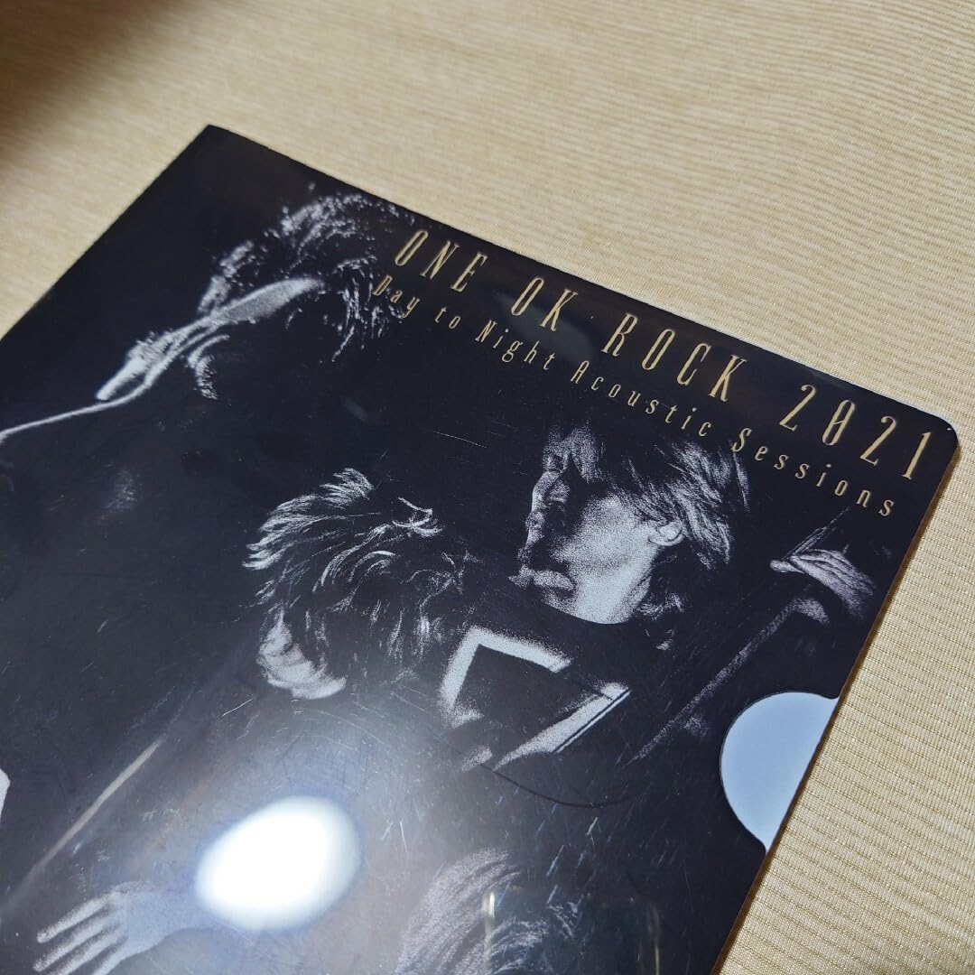 【新品未開封】ONE OK ROCK 2021 BD 特典クリアファイル+巾着付 Amazon.co.jp: 【A4クリアファイル付】 ONE OK ROCK 2021 Day to