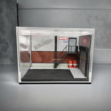 1/64 Repair Shop Entry Diorama Display Case