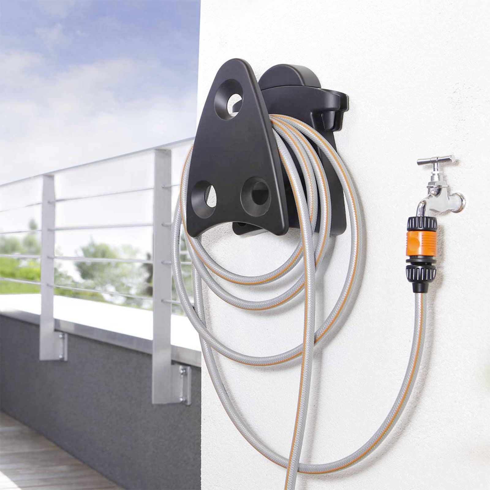 Mondo Viro Mini set garden con tubo da 10 mt, raccordi, riduttori, pistola a doccia e pratico portatubo compatto