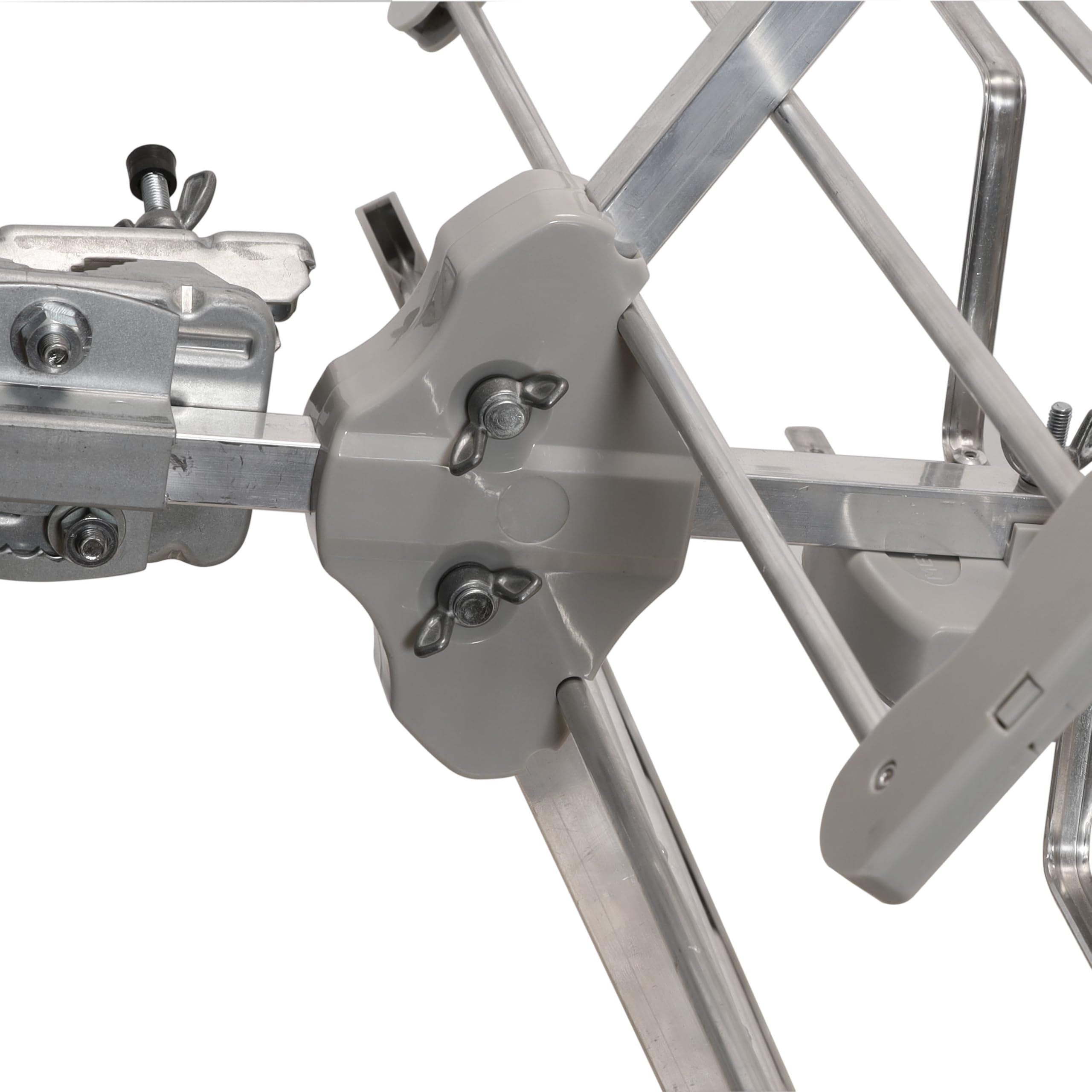 METRONIC 415060 Antenna esterna UHF trinappe amplificata 42 dB