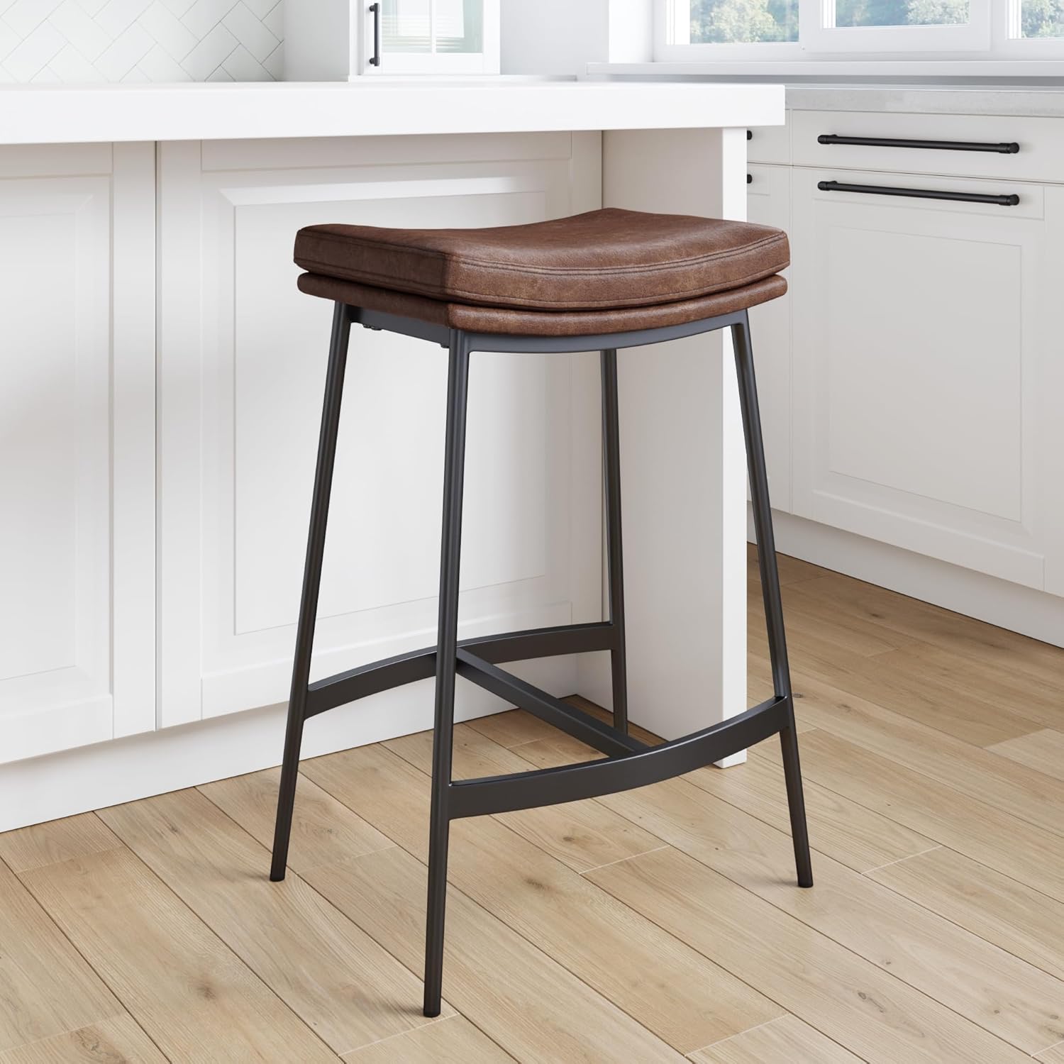 Nathan James 22202 Arlo Modern Backless Upholstered Kitchen Counter Bar Stool with Double-Layered Saddle Seat and Metal Base, Brown/Matte Black Vintaged Brown/Matte Black 1 Stool