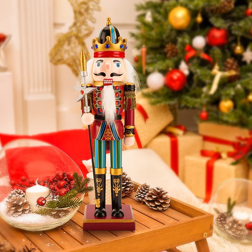 KAHEIGN 2 Pezzi Soldati Schiaccianoci di Legno, 2 Stile 30CM Figure Tradizionali dello Schiaccianoci di Natale Soldato Dipinto in Legno di Pino Premium per Casa Camino Decorazione (Tromba & Lancia)