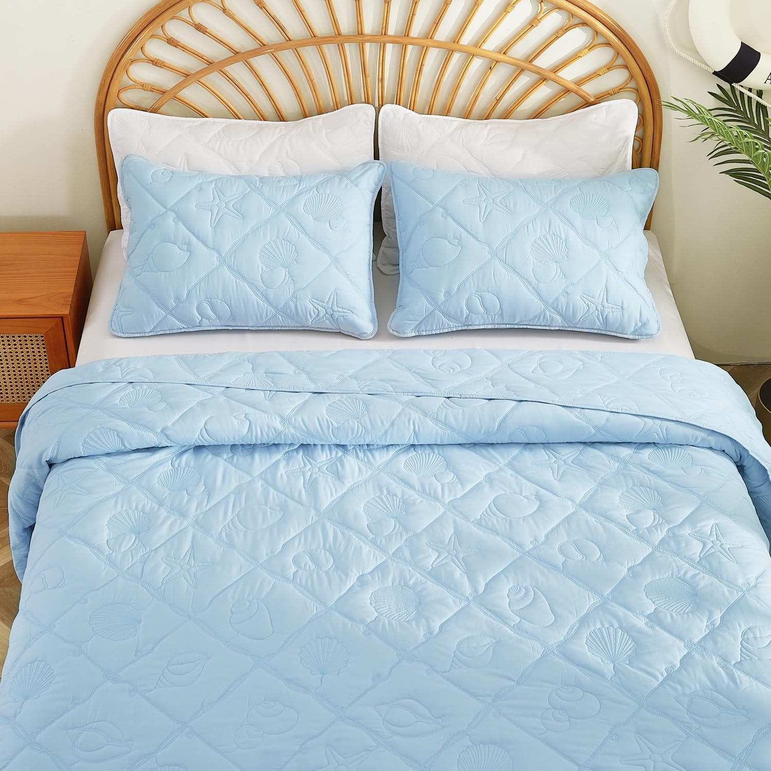 EVENHUG Coastal Quilt Sets King Size Summer Soft Lightweight Beach Bedding Set with Pillow Shams Nautical Bedspread Coverlet for All Season (Blue 102''x92'')