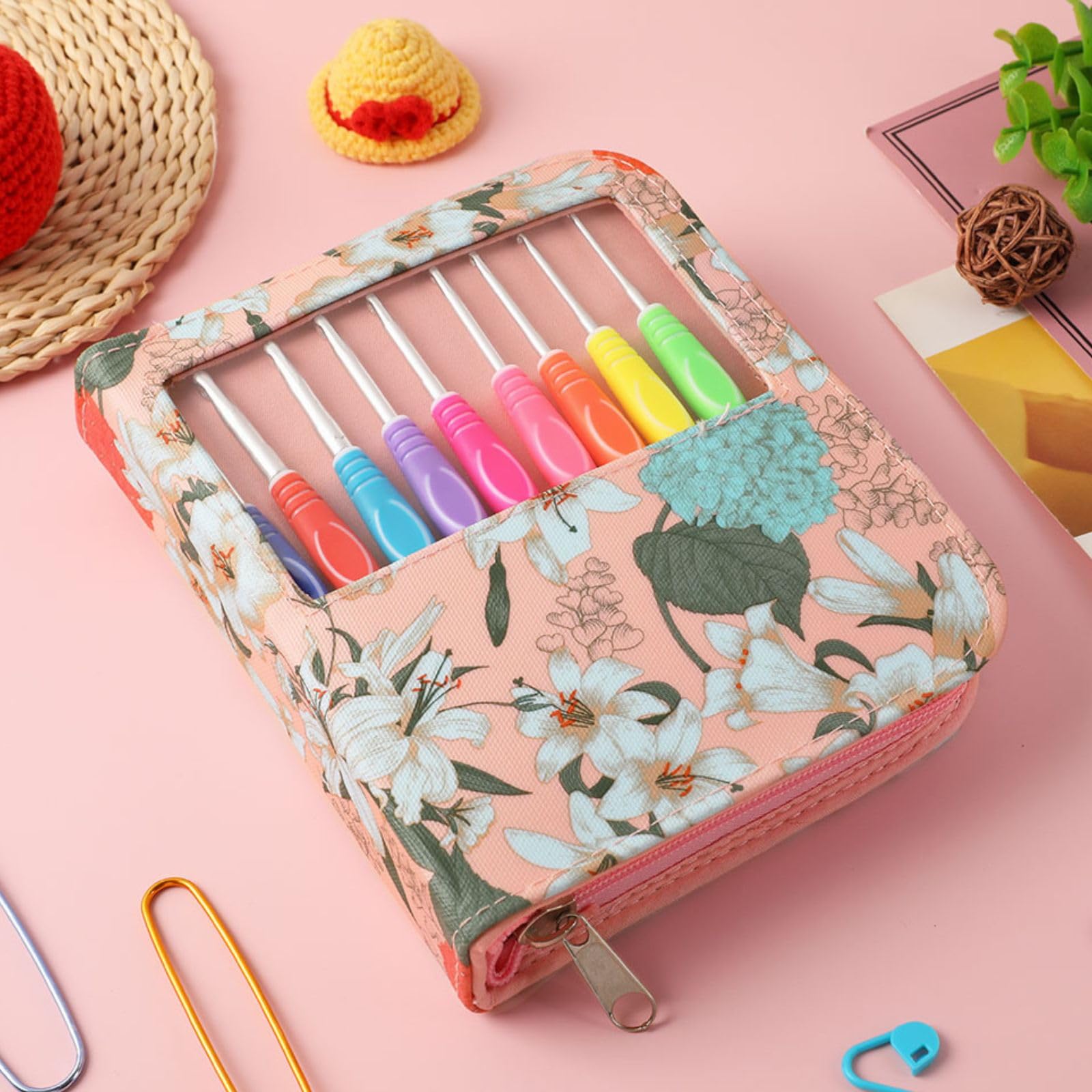 Dasonwin Set di uncinetti ergonomici da 60 pezzi con custodia da viaggio, kit di uncinetti in alluminio per principianti ed esperti, design adatto all'artrite, include pennarelli e accessori (rosa)