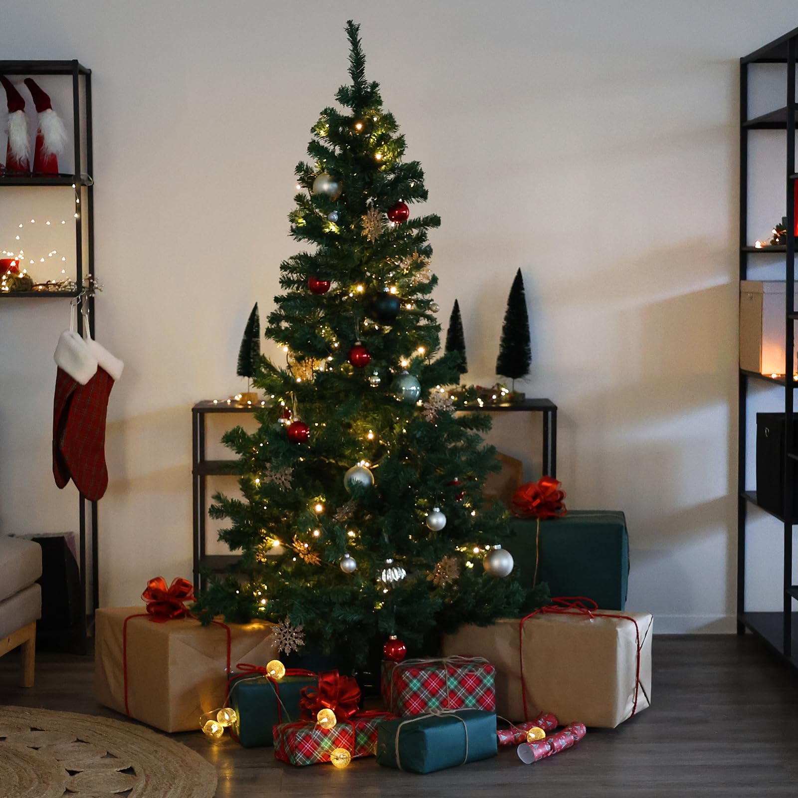 SVITA Weihnachtsbaum künstlich mit 770 Zweig-Spitzen inkl. Metall Ständer Tannenbaum Kunstbaum (Luvi-Nadeln | 180cm)