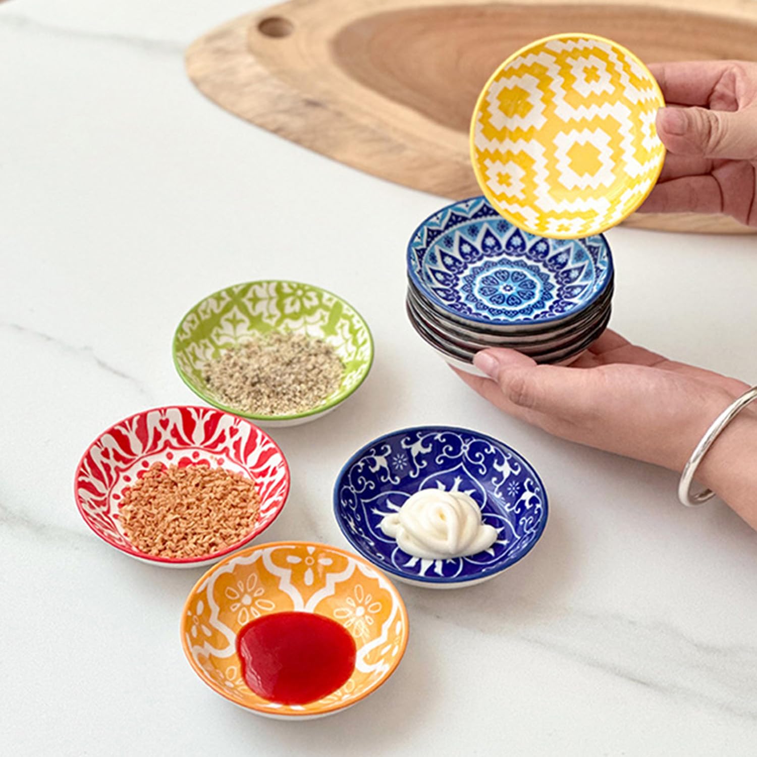 12 Stück Klein Keramik Dipschalen,Gewürzschalen Klein Soja Saucenschälchen,Dipschälchen,Tapas Schalen Set Snackschalen Dipschalen Set Dipschale für Sushi Snack Öl Soja Sauce
