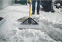 Vista 2 de Empujador de nieve - 18in.W, número de modelo 14A7A5BA011