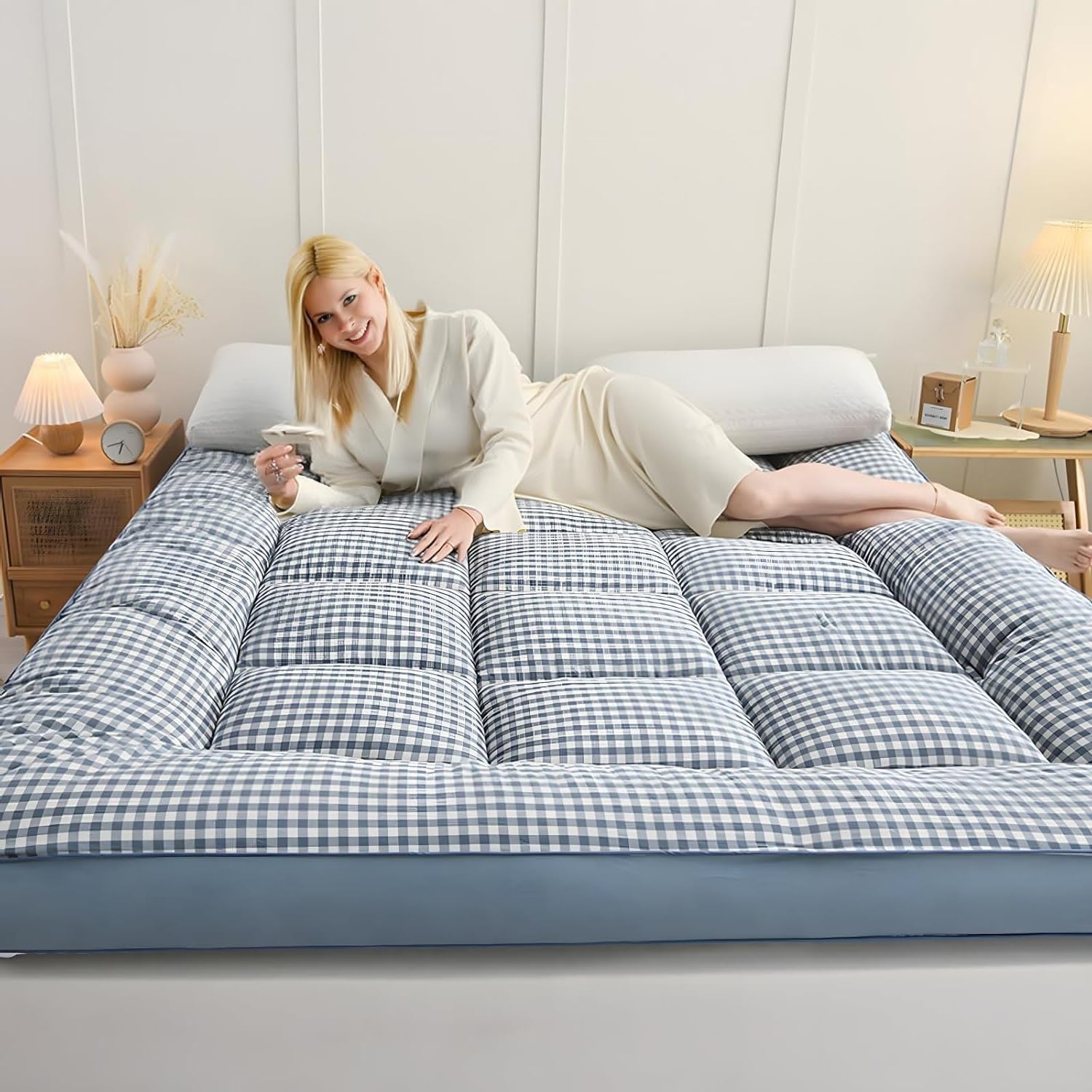 Matelas Futon Japonais Épais et Confortable, Tapis de Couchage, Tatami for Dortoir, Chambre ou Chambre d'amis(Black Plaid,90x200cm)