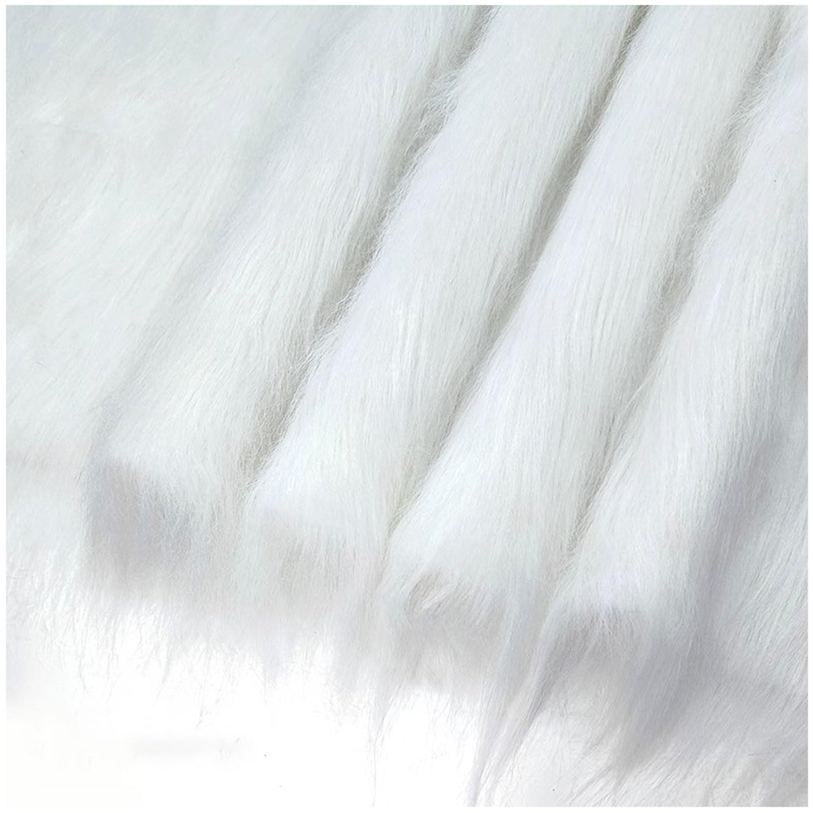 YZRXD Shaggy Faux Fur Fabric Long Pile Fluffy Fake Fur Luxury Craft Material 180cm(70inch) Wide for Gnomes, Sewing, Costumes, Fursuits, Decorations(Size:1.8x0.5m(70x19in),Color:white)