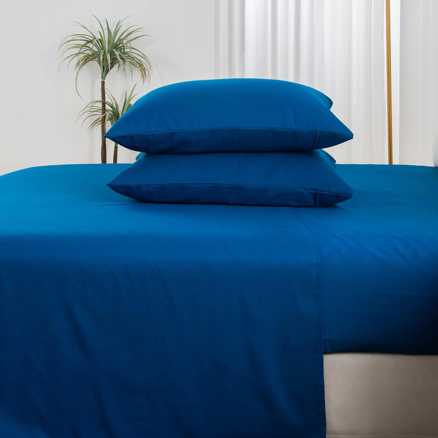 Alpine Swiss 4 Piece Microfiber Bed Sheet Set Queen Super Soft Hotel Luxury Bedding Pillowcases Sheets 16 inch Deep Pocket Blue