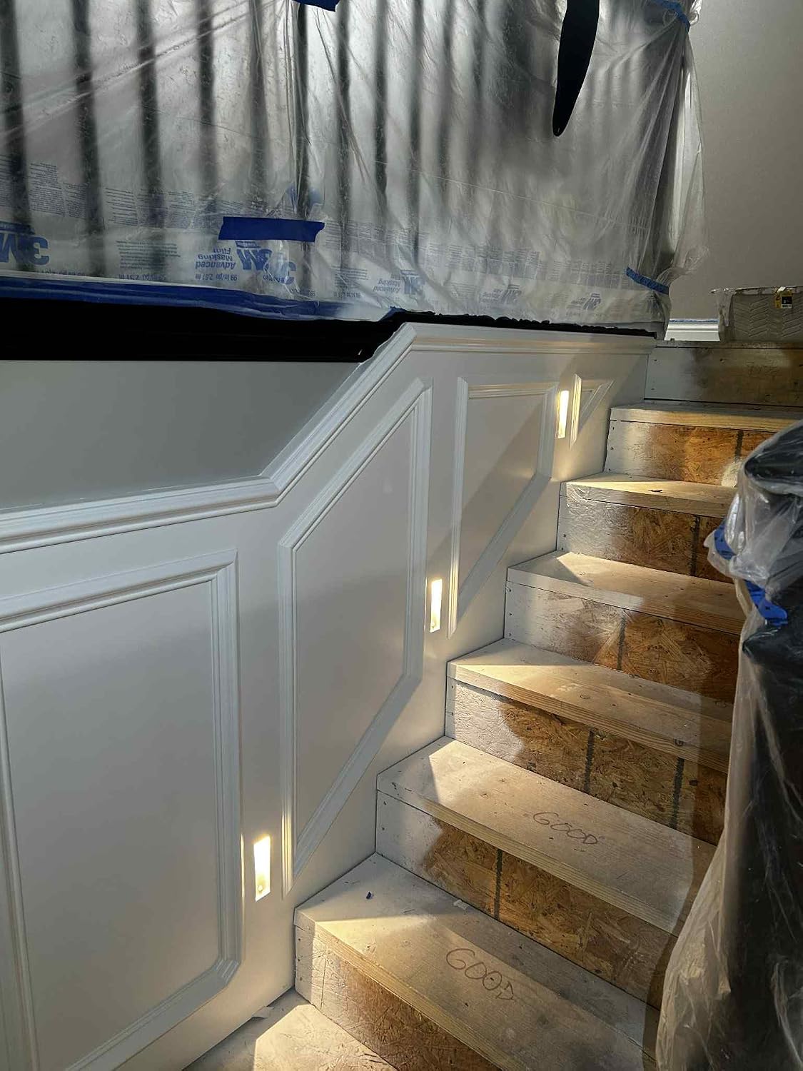 3W 3000K Recessed Motion Sensor Step Light,IP65 Trimless Stair Light(White) | Indoor,for Stairway,Built-in driver,Replaceable light body,Directly connect to 120V,Light sensing,Human body sensing