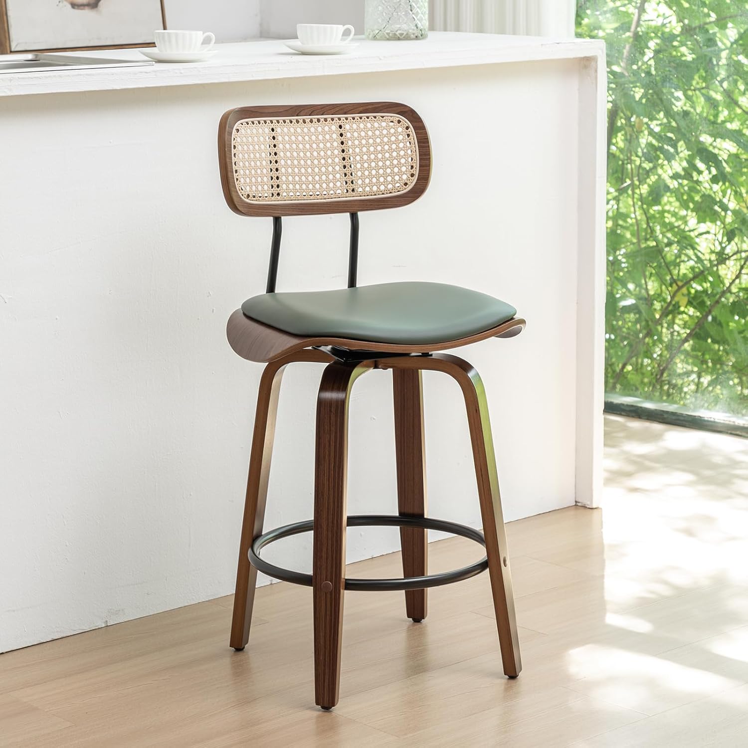 HOCEWI Rattan Bar Stools,Counter Height Bar Stools,Swivel