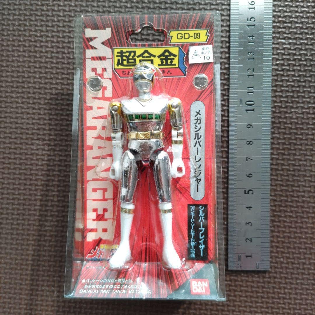 Amazon.co.jp: 超合金電磁戦隊メガレンジャー メガシルバーレンジャー 