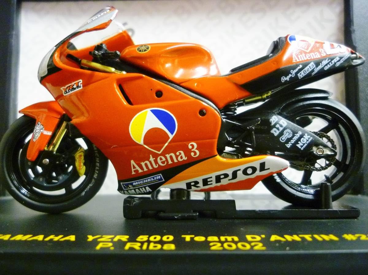 Amazon | イクソ製品 1/24 レプソル ヤマハ YZR500 リバ REPSOL YZR