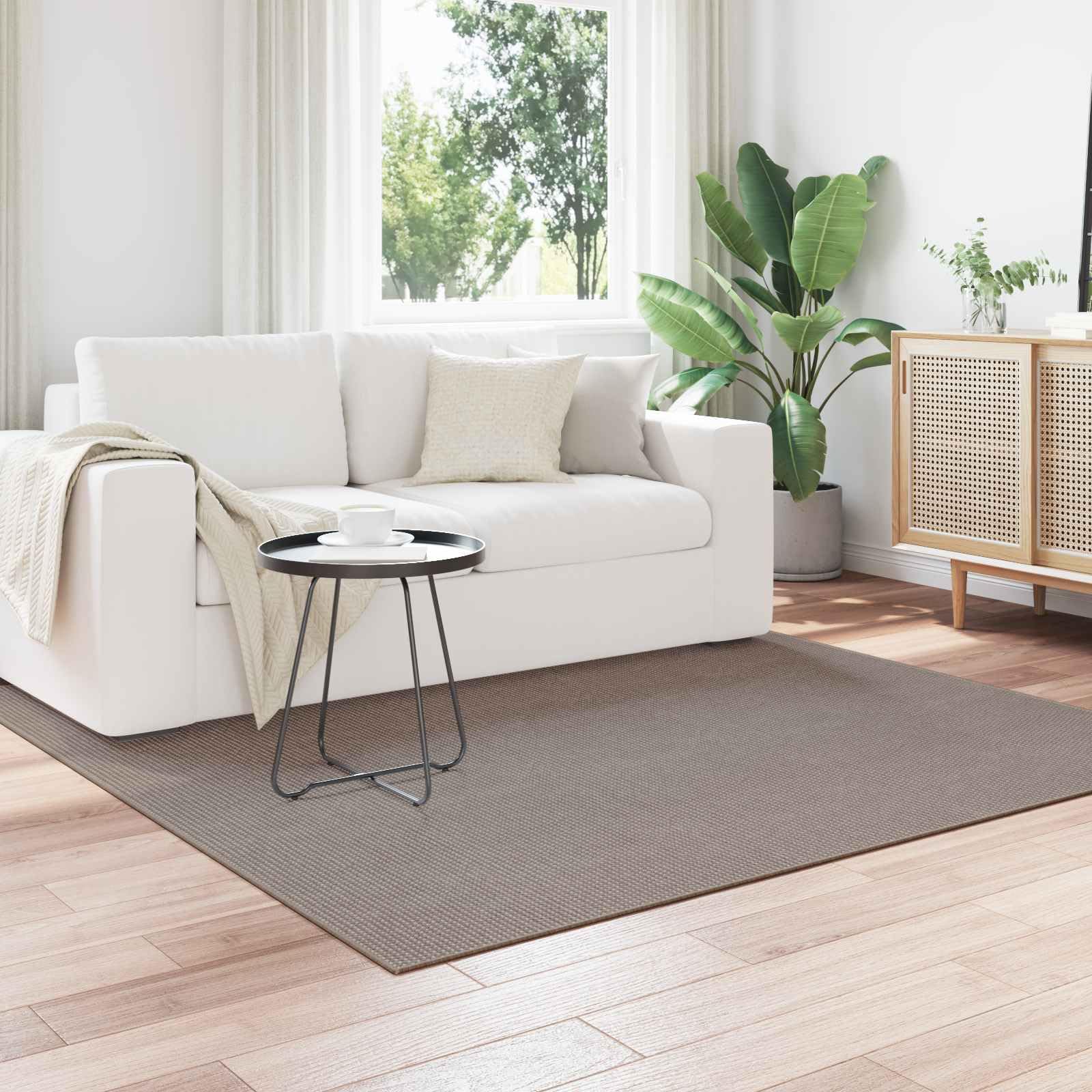 Tapis de salon LUGO taupe 200 x 200 cm pour réchauffer votre intérieur