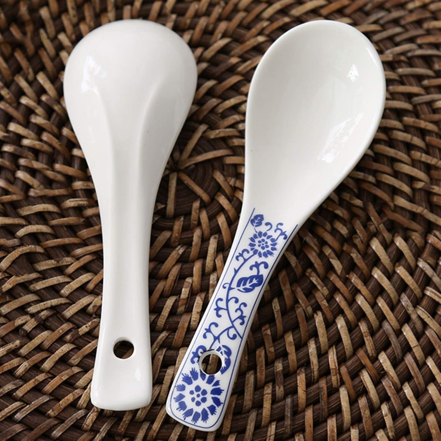 Scoop Hand-Painted Blue and White Porcelain Ceramic Soup Spoon Set Household Soup Spoon 10 Piece Set 5.3 Inches Long Soup Spoon
