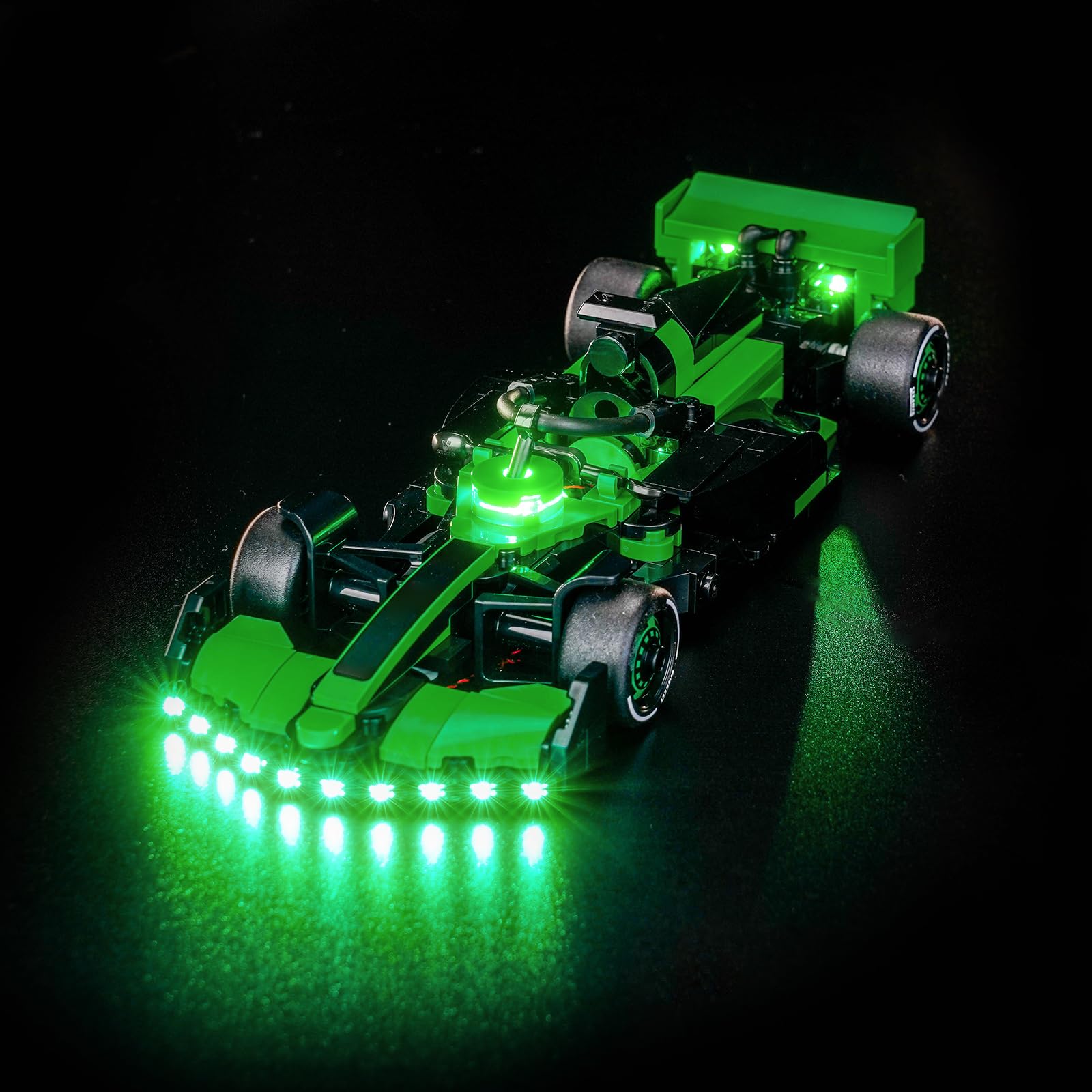 LocoLee Led Light Set Compatible with Lego 77247 Kick Sauber F1 Team C44 Race Car Led Decoration Lighting Kit Compatible with Lego F1 77247 Building Blocks Model,Only Lights Set,No Model