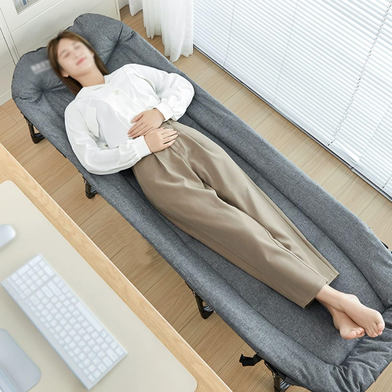 Brandina da Campeggio Pieghevole con Materassino, Portatile Lettino da Campeggio Pieghevole per Adulti con capacità di 130 kg per Viaggi Ufficio Campeggio(180x65x30cm)