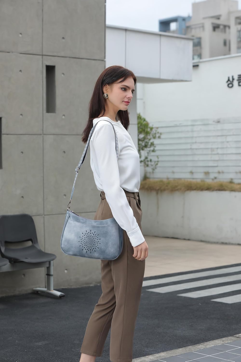 TAOSITUUE Leather Crossbody Purse for Women Shoulder Handbag medium size purses for women with Adjustable Strap - Image 2