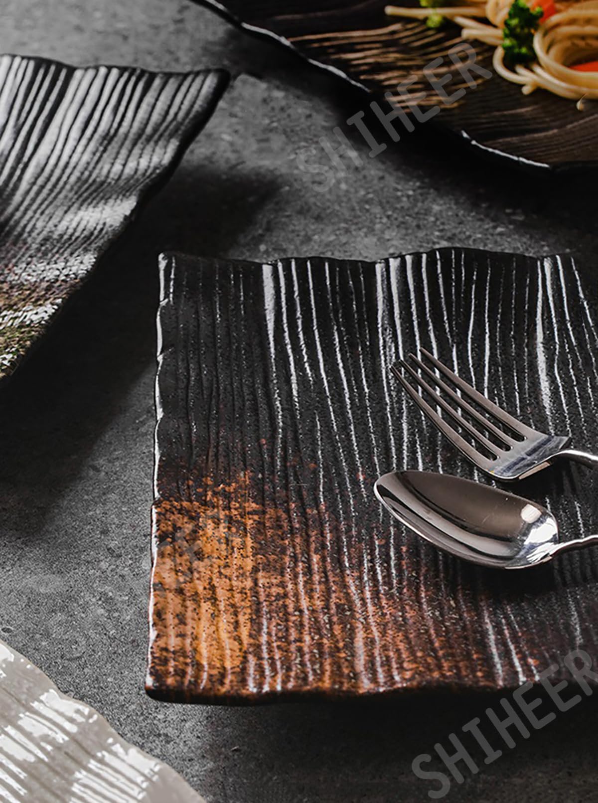 Amazon.co.jp: SHIHEER 正角皿 陶器 お皿セット 23.5x23.5cm すし