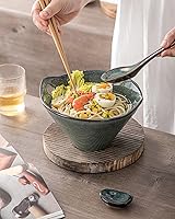 Vista 4 de UNICASA Juego de 2 cuencos japoneses para ramen con palillos, cucharas y reposos, 26 onzas, para fideos de porcelana profunda, para Udon, Pho, Verde