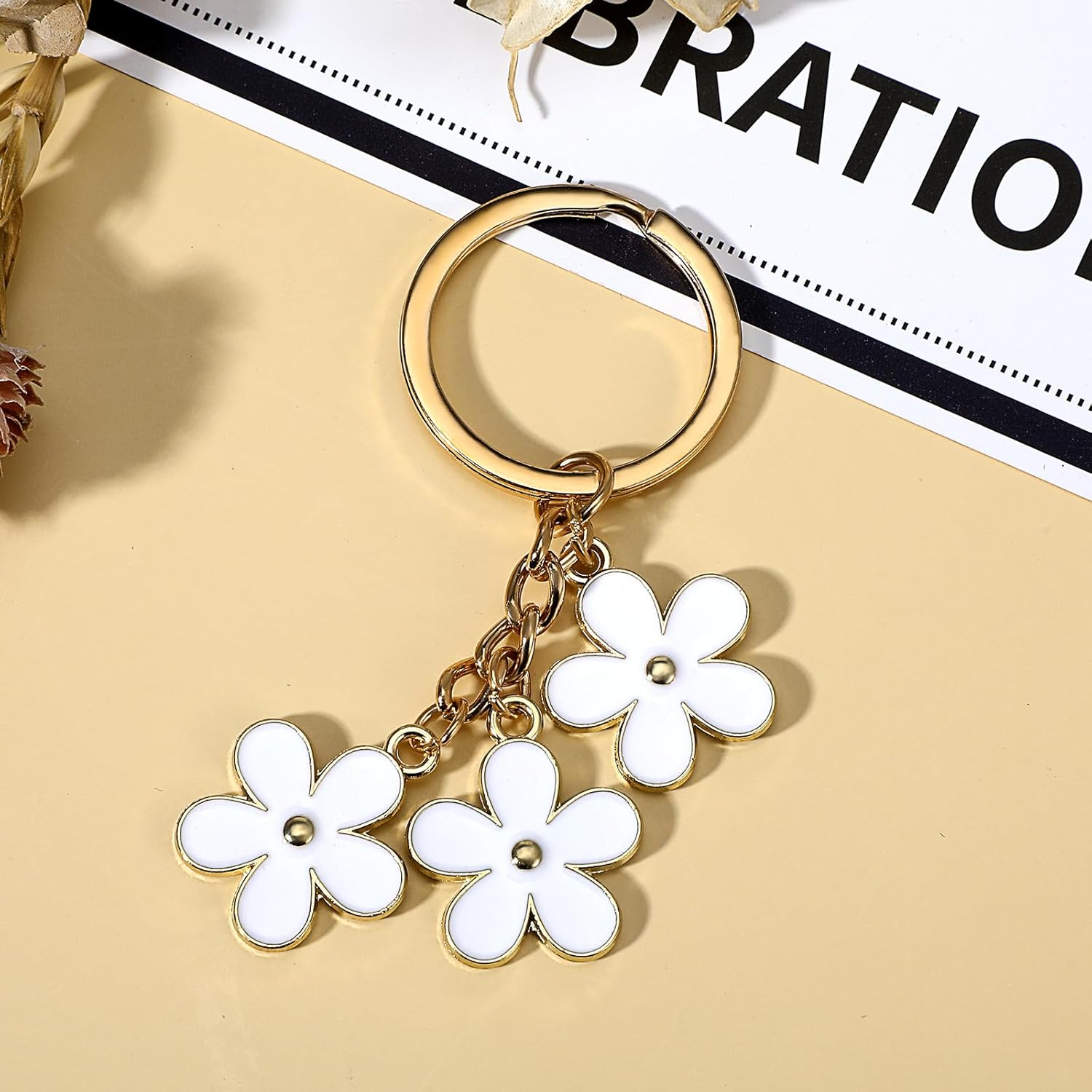 Flower Keychain, Cute Keychains Flowers Charms Enameled Keychain Sweet Aesthetic Keychains Charms Preppy Accessories Bag Purse Charm Gold Key Chain Charm Tassel Keyring for Women Girls Bag - Image 7