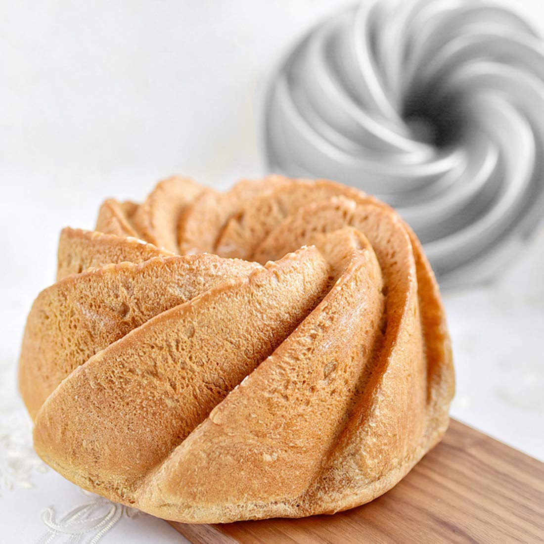 Tosnail 9-calowa nieprzywierająca karbowana forma do ciasta okrągła forma do ciasta specjalistyczna i nowatorska forma do ciasta