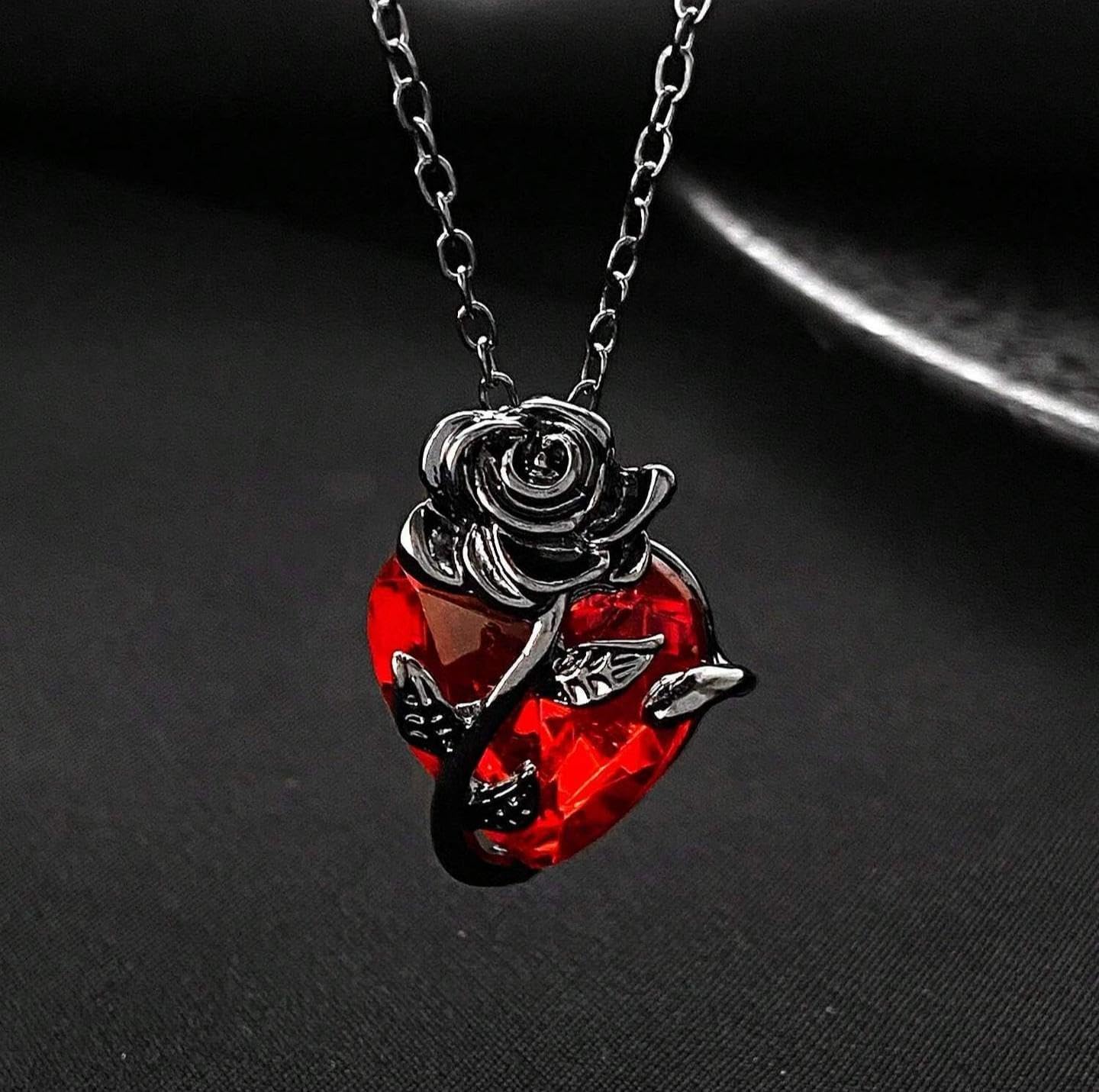 Necklaces for Women Gothic Rose Red Heart Pendant Necklace Dainty Charm Necklace Trendy Non-Tarnish Ideal Jewelry Gift for Women - Image 4