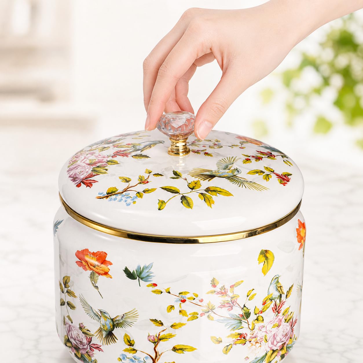 Amazon.com: Elsjoy 81 oz (2.4 L) Vintage Enamel Canister with Lid
