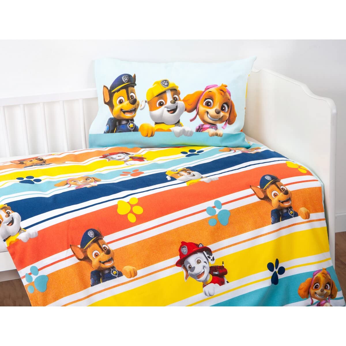 Komplet kołder Herding Paw Patrol, wykonany w kolorze zielonym, poszewka na poduszkę 40 x 60 cm z folią hotelową, poszwa na kołdrę 100 x 135 cm, łatwy zamek błyskawiczny, 100% bawełna/renforcé, wielokolorowy