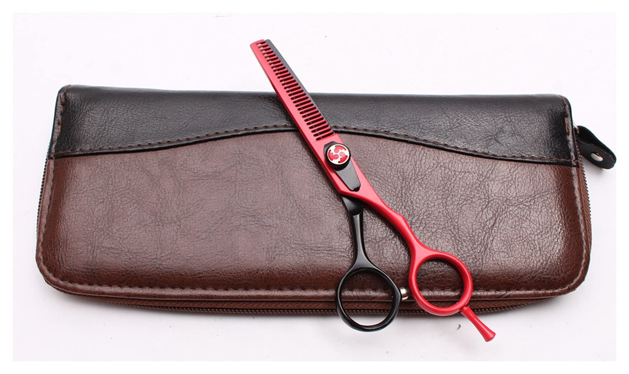 Ciseaux de coiffure amincissants pour en finir avec les cheveux lourds