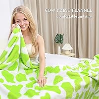 Vista 100 de Fleece Blanket King Size - Oversized Soft Plush Cow Print Throw, Full Size Blankets for Bed & Couch - Lightweight Cute Country Home Decor