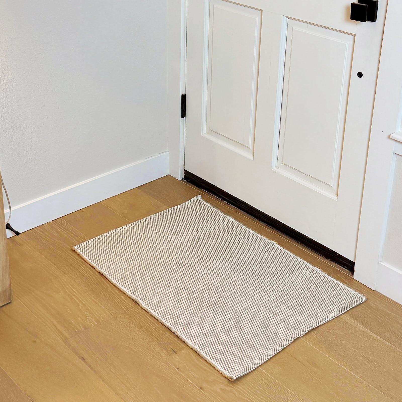 Amazon.com: LIVEBOX Jute Cotton Hand-Woven Entryway Rug, 2x3 Soft ...