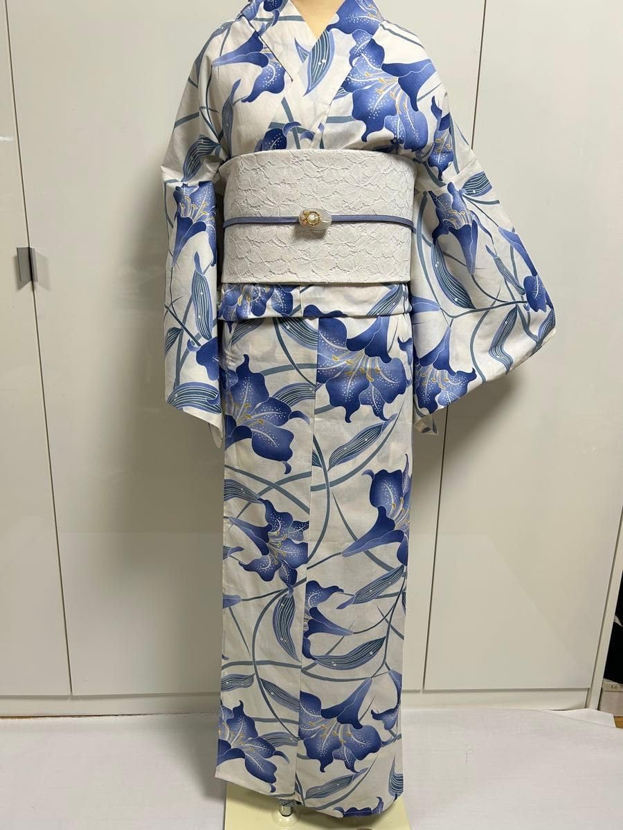 花柄刺繍振袖 フルセット 緑 黒 シンプル 個性的 かっこいい おしゃれ