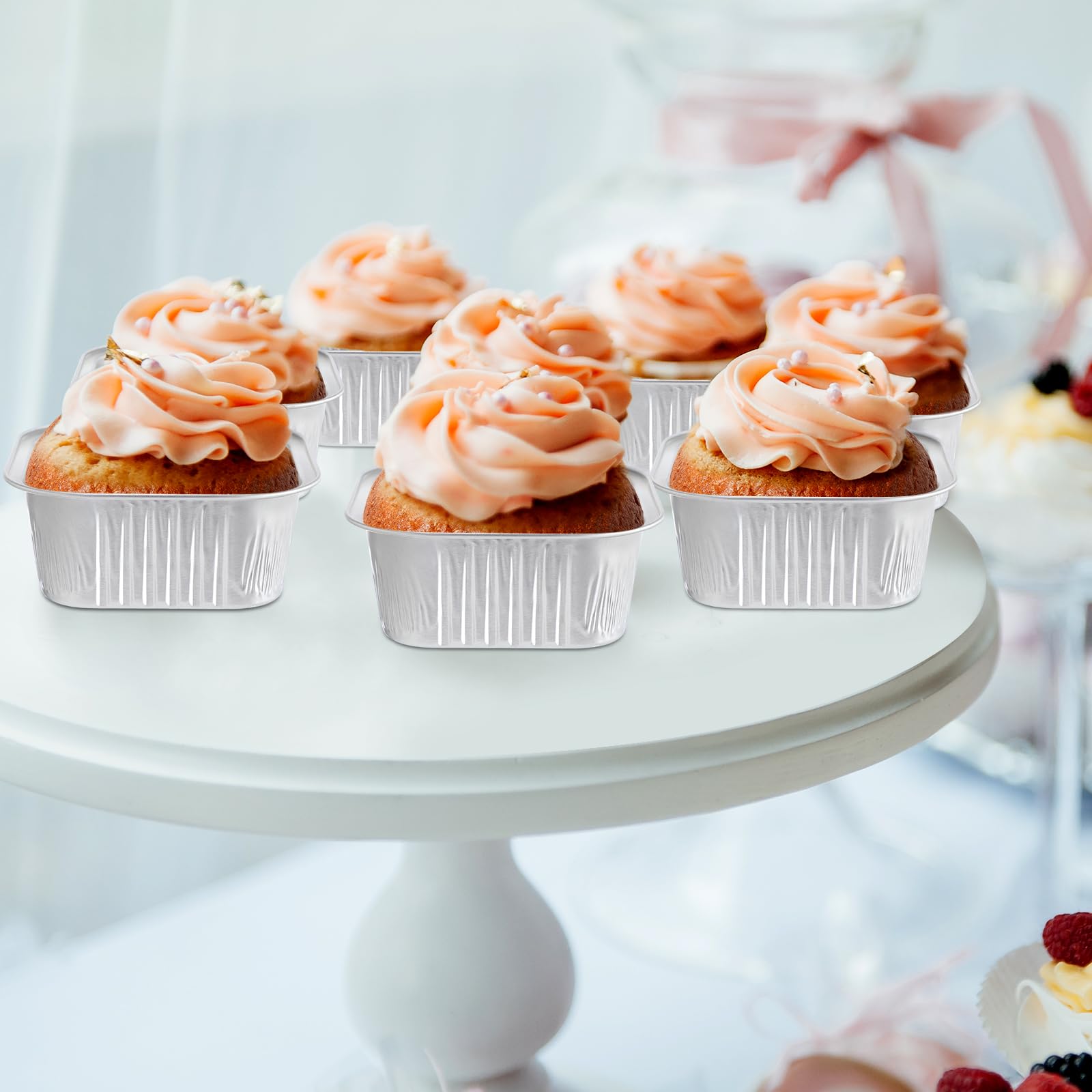 Skylety 100 mini moldes cuadrados para hornear de 5 onzas con tapa, de papel de aluminio, para cupcakes, brownies, desechables, recipientes individuales de postre para cocina, material de grado