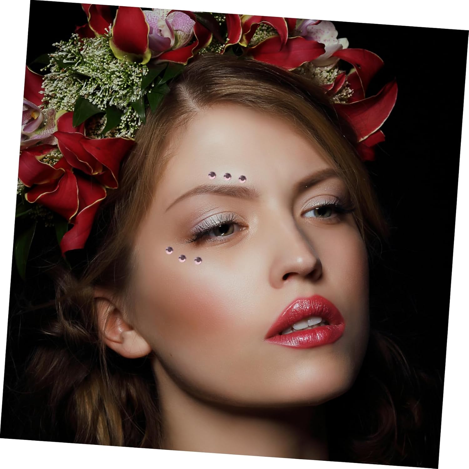 FRCOLOR 5pcs Flatback Glass Rhinestones for Nail Art Nail Decorations Water Rhinestones Easy Application for Home Manicure