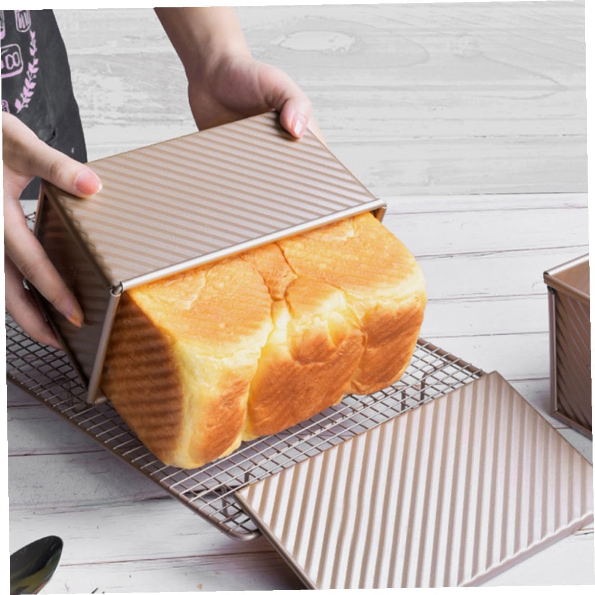 ibasenice 2pcs 450 Gram Non-stick Carbon Steel Toast Baking Mold with Sliding Lid, Bread Loaf Pan Set for Oven Household Use